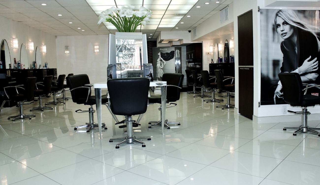 Inside Salon Icon NYC, a hair salon in Murray Hill Manhattan